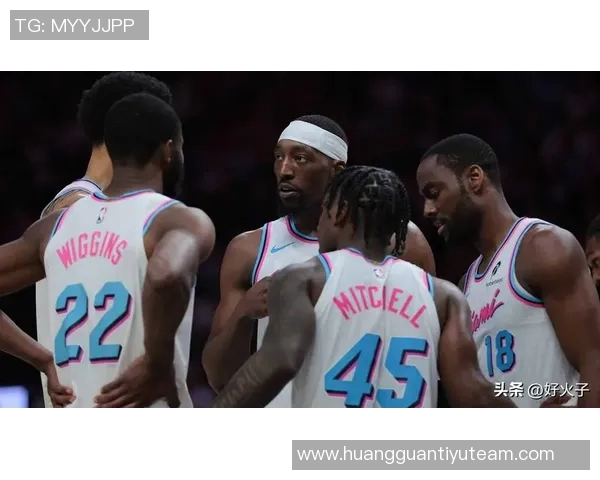 阿德巴约膝盖仅为挫伤无需核磁共振检查球队获好消息安心备战